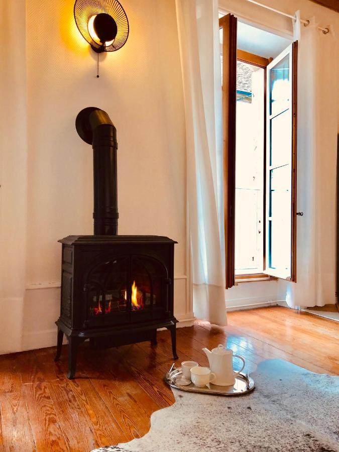 Grand Cru, Appartement Au Centre Medieval De Beaune ボーヌ エクステリア 写真